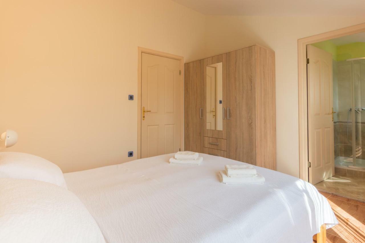 Holiday Home Matela Zadar Exterior foto