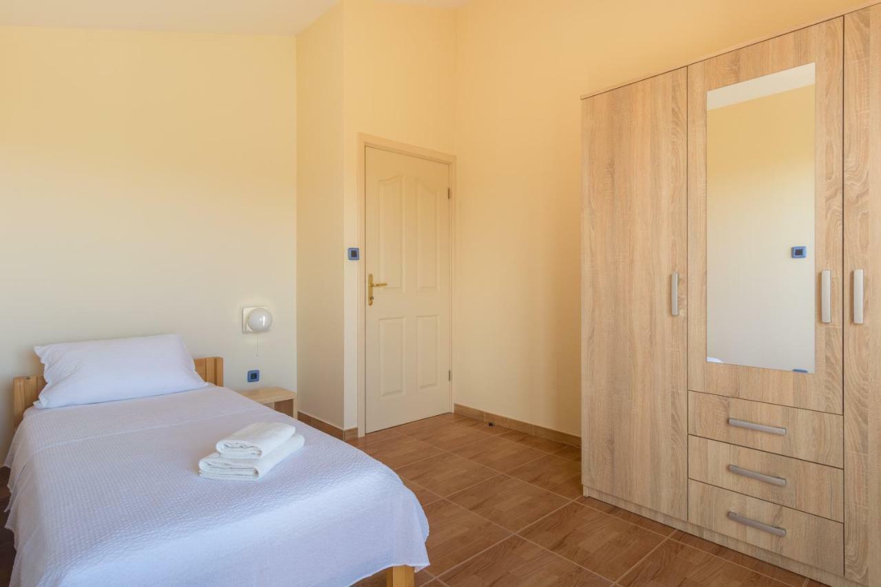 Holiday Home Matela Zadar Exterior foto