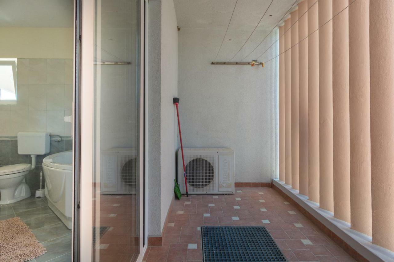 Holiday Home Matela Zadar Exterior foto