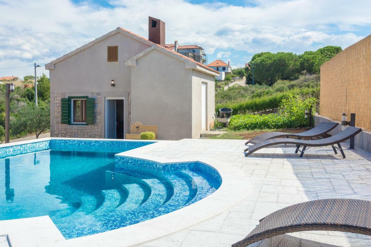 Holiday Home Matela Zadar Exterior foto